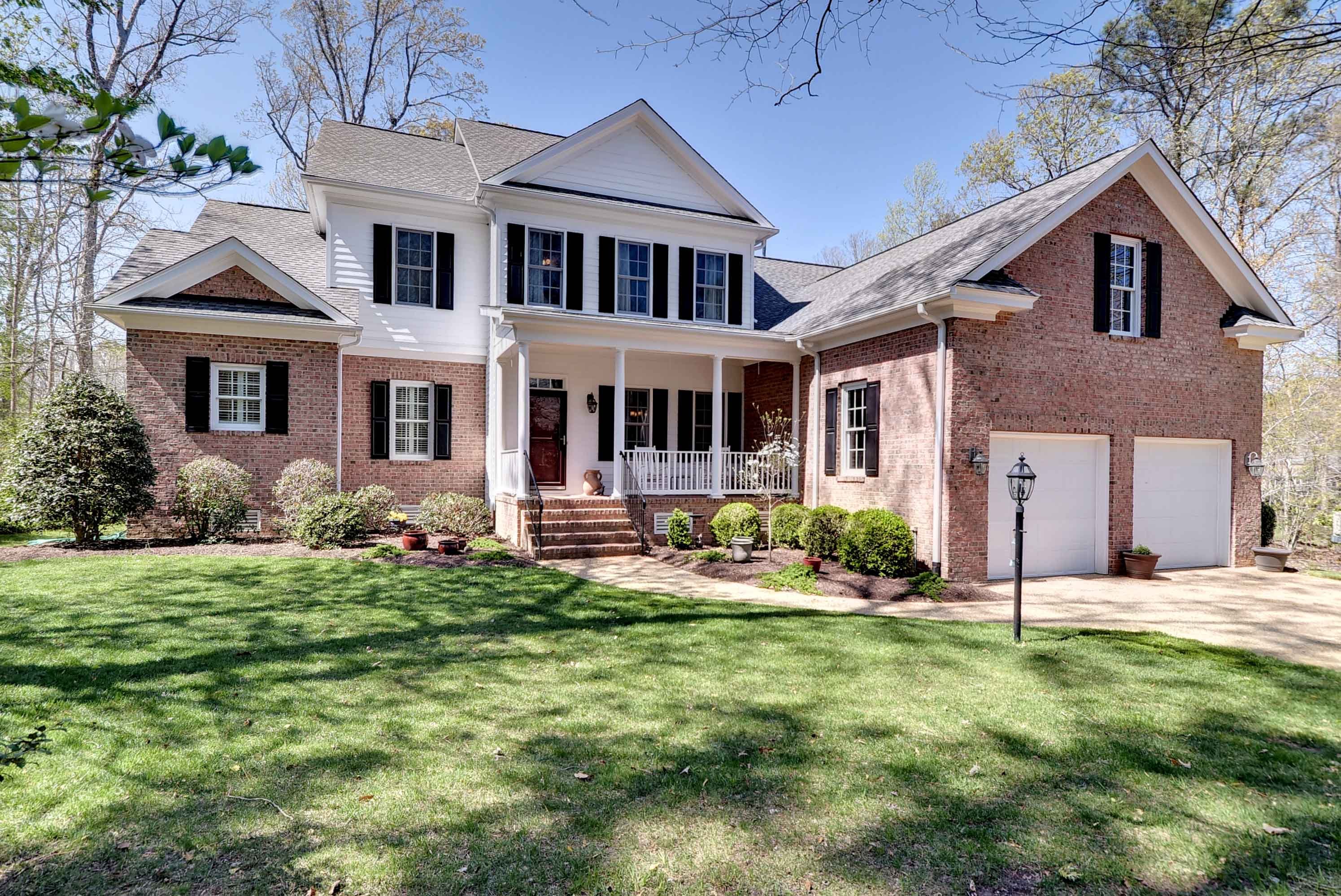 Exceptional Ford's Colony Home Just Listed • Deelyn's Ford's Colony Homes